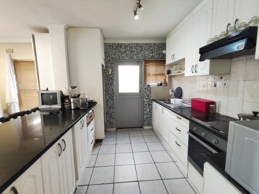 3 Bedroom Property for Sale in Steenberg Western Cape